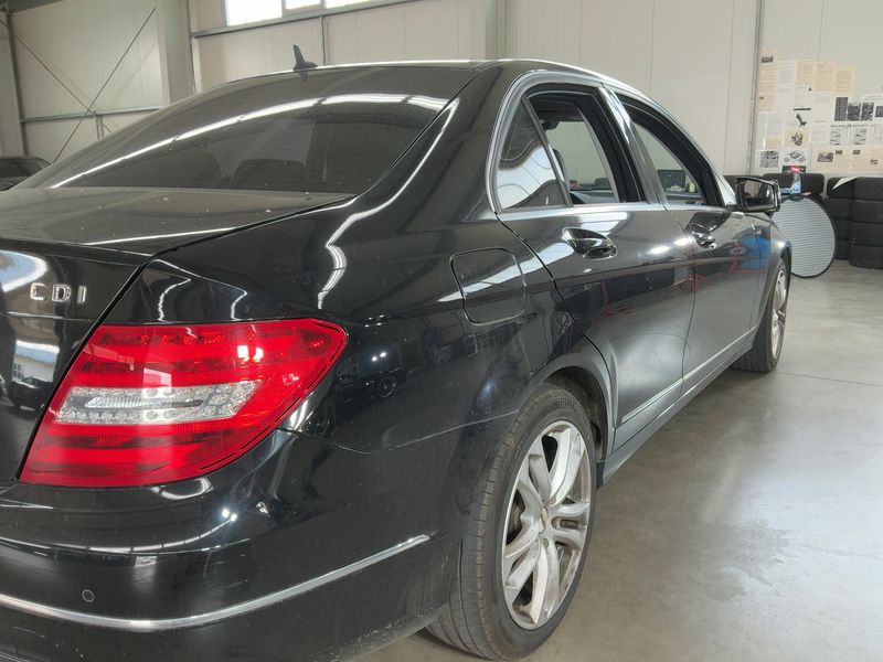 Mercedes-Benz C-Klasse C 220 CDI BlueEfficiency Avantgarde 2013 – снимка 6