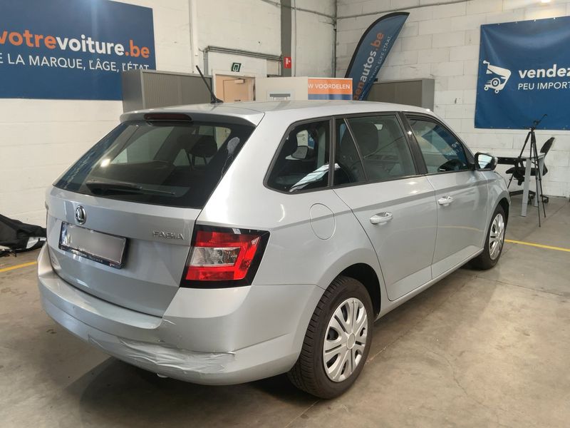 Skoda Fabia 1.0 MPI Ambition 2015 – снимка 8