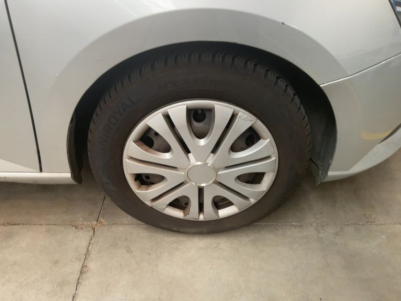 Skoda Fabia 1.0 MPI Ambition 2015 – снимка 11