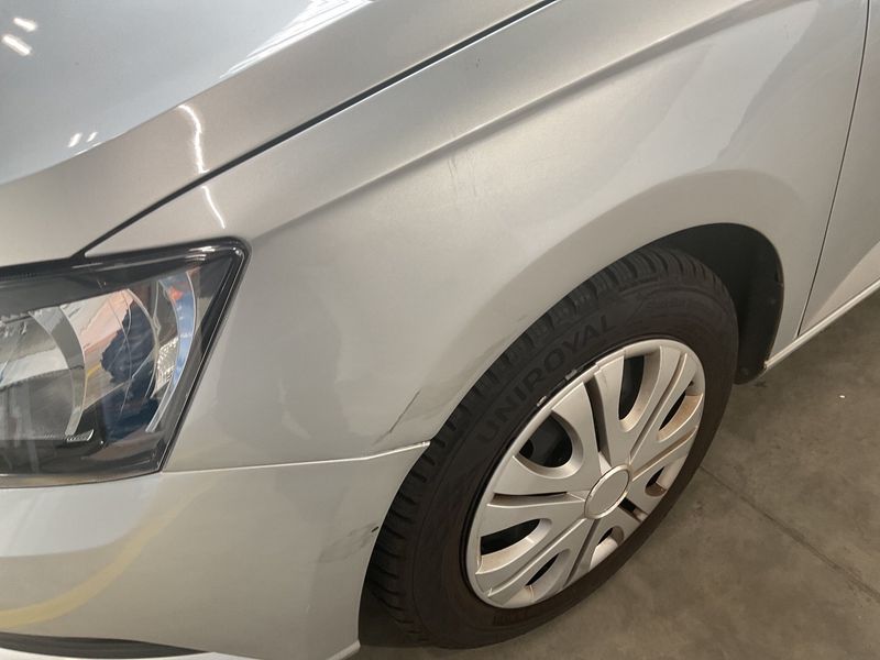 Skoda Fabia 1.0 MPI Ambition 2015 – снимка 28