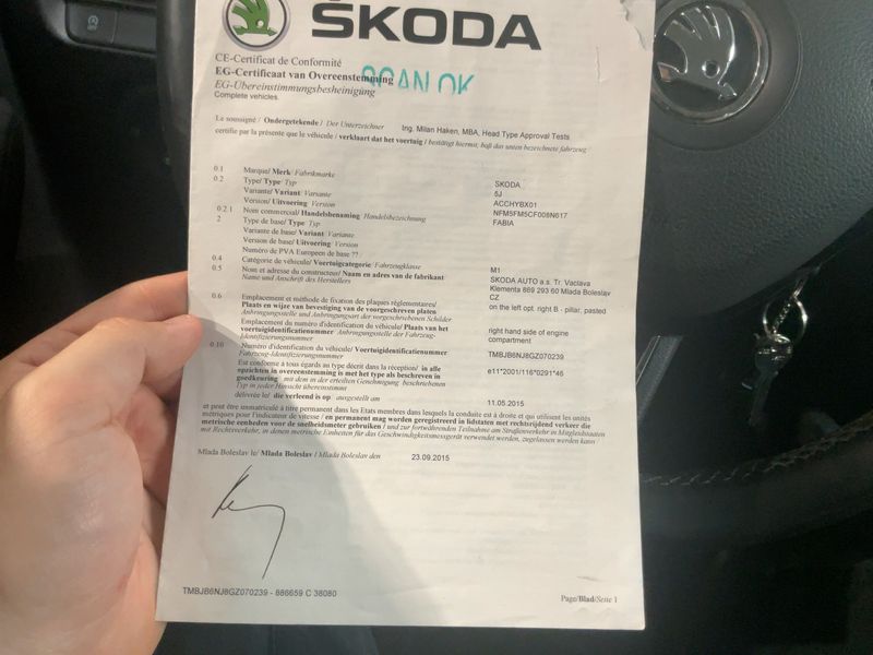 Skoda Fabia 1.0 MPI Ambition 2015 – снимка 21