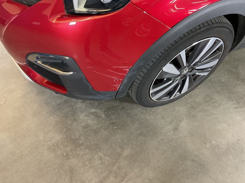 Peugeot 3008 1.6 PureTech Allure 2018 – снимка 32