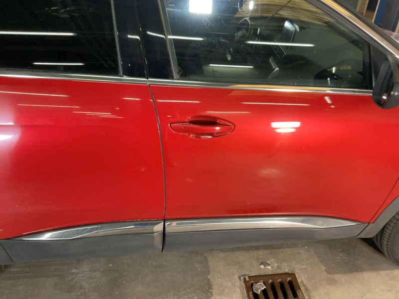 Peugeot 3008 1.6 PureTech Allure 2018 – снимка 10