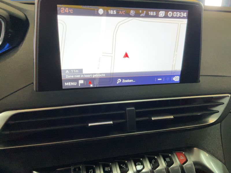 Peugeot 3008 1.6 PureTech Allure 2018 – снимка 18