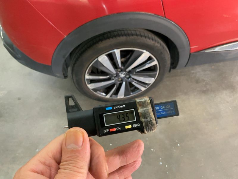 Peugeot 3008 1.6 PureTech Allure 2018 – снимка 9