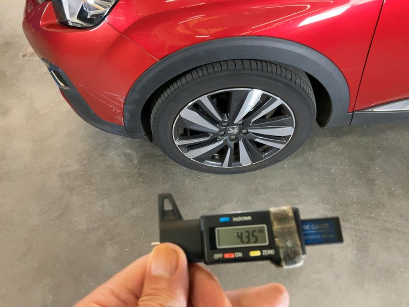 Peugeot 3008 1.6 PureTech Allure 2018 – снимка 3
