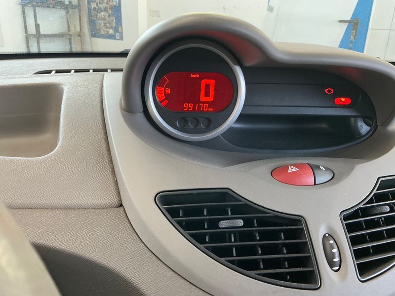 Renault Twingo 1.2 ECO2 2009 – снимка 4