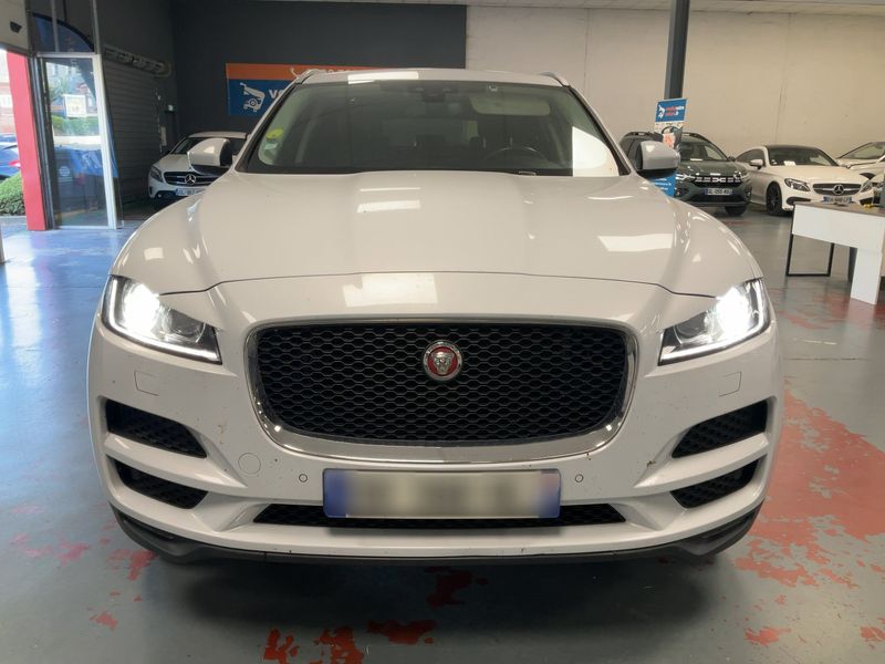 Jaguar F-Pace 20d Pure 2017 – снимка 14