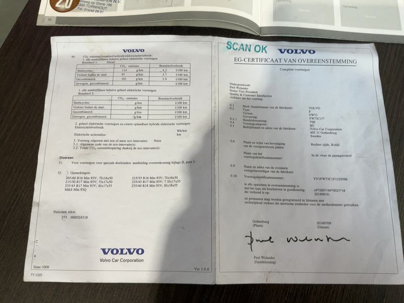 Volvo V60 2.0 D4 Momentum 2014 – снимка 21