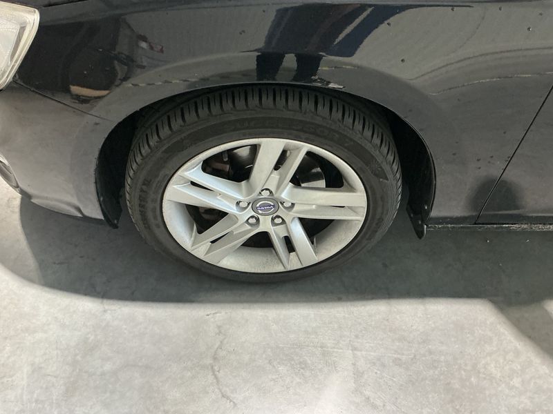 Volvo V60 2.0 D4 Momentum 2014 – снимка 3