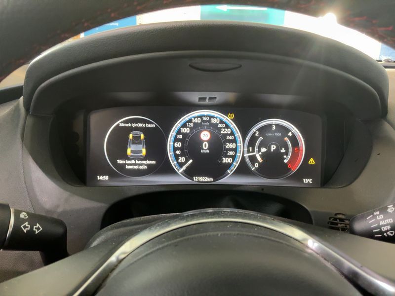 Jaguar F-Pace 20d R-Sport AWD 2018 – снимка 18