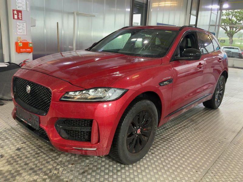 Jaguar F-Pace 20d R-Sport AWD 2018 – снимка 2