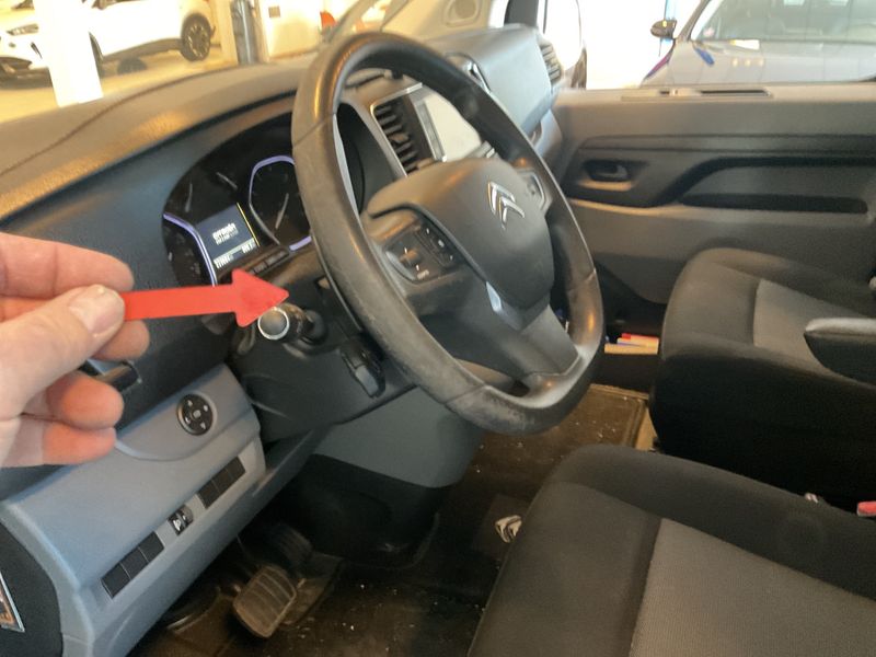 Citroen Jumpy 2.0 Blue-HDi Business M 2018 – снимка 23
