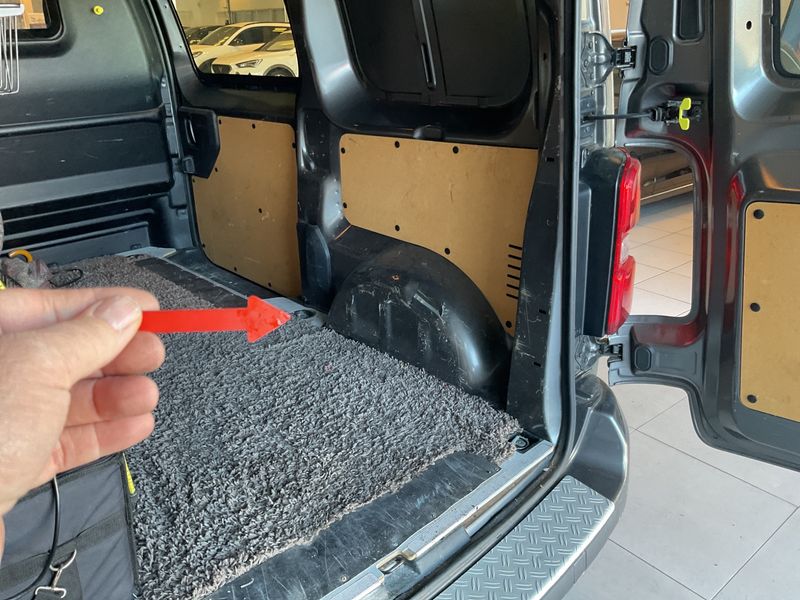 Citroen Jumpy 2.0 Blue-HDi Business M 2018 – снимка 24