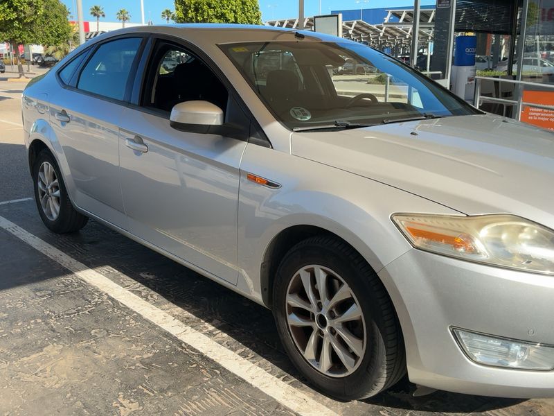 Ford Mondeo 2.0 TDCi Trend 2010 – снимка 12