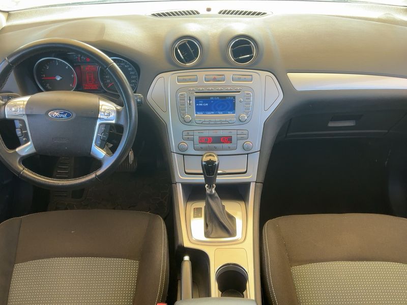 Ford Mondeo 2.0 TDCi Trend 2010 – снимка 17