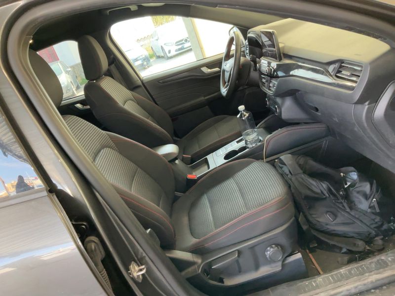 Ford Kuga 2.5 Plug-in Hybrid ST-Line 2024 – снимка 16