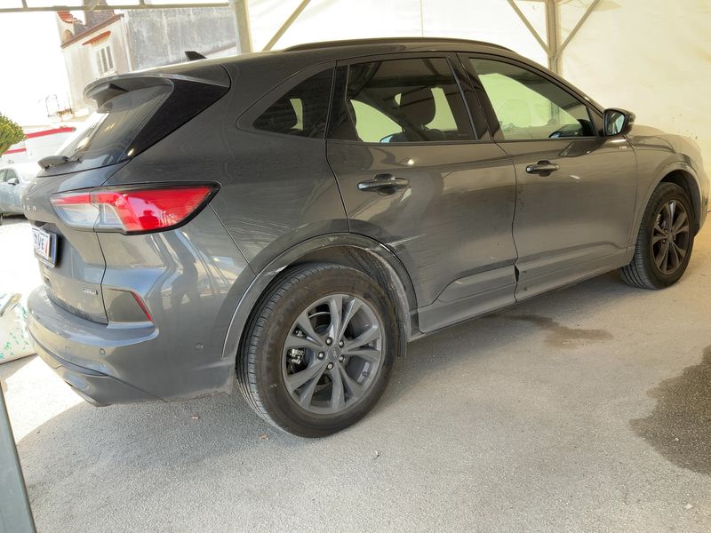 Ford Kuga 2.5 Plug-in Hybrid ST-Line 2024 – снимка 8