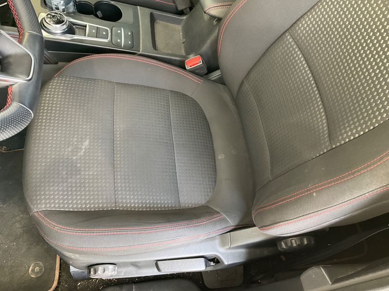 Ford Kuga 2.5 Plug-in Hybrid ST-Line 2024 – снимка 25