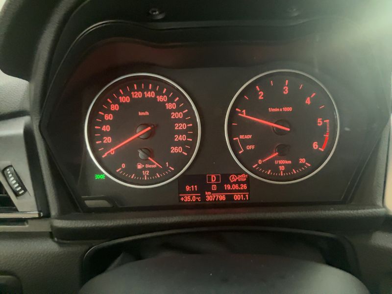 BMW 2er 218d Gran Tourer Advantage 2015 – снимка 18