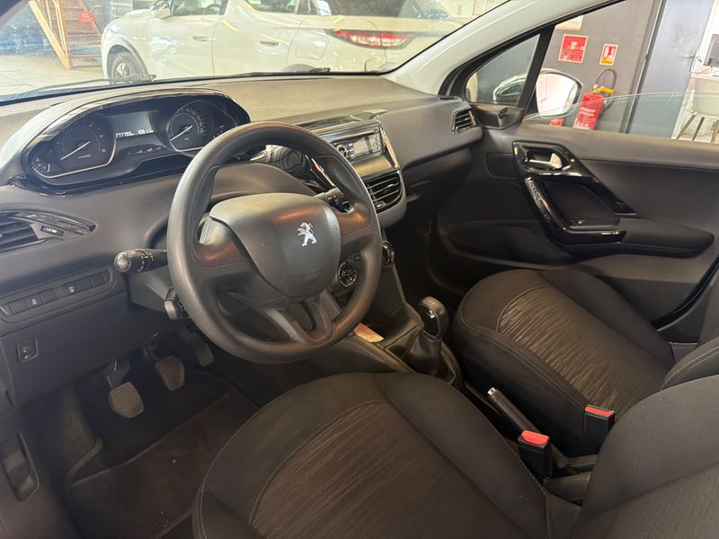 Peugeot 208 1.6 Blue-HDi Affaire Premium 2016 – снимка на щета