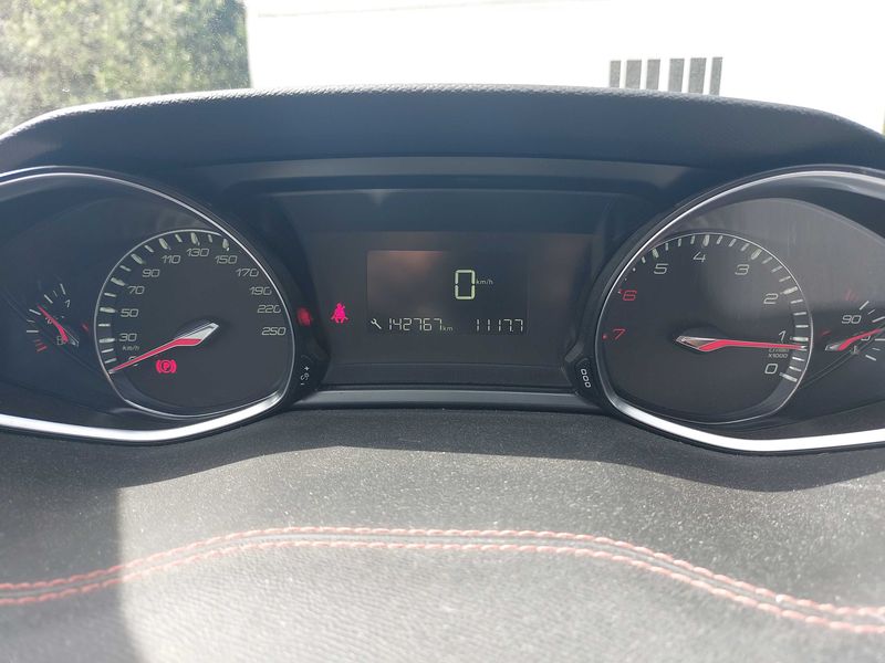Peugeot 308 1.2 e-THP GT Line 2017 – снимка 12