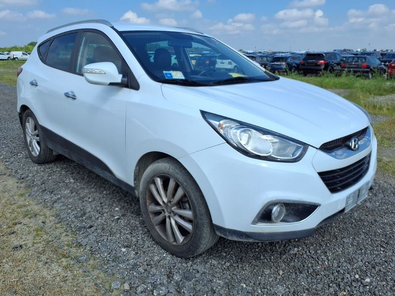 Hyundai ix35 2.0 CRDi Style AWD 2010 – снимка 12