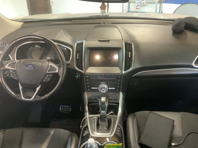 Ford Edge 2.0 TDCi Bi-Turbo ST-Line 4x4 2018 – снимка 18