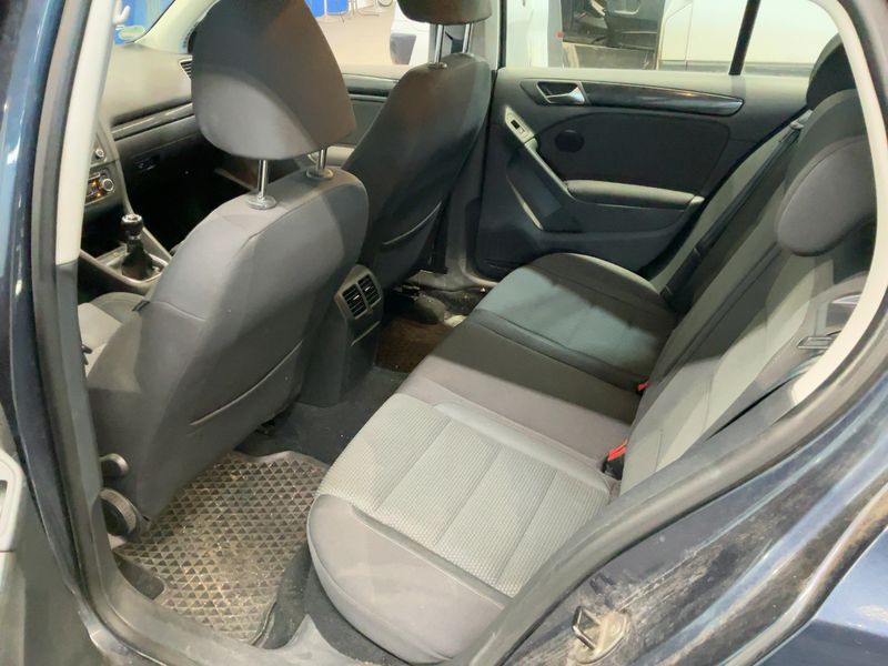 Volkswagen Golf VI 1.2 TSI Comfortline 2010 – снимка 19