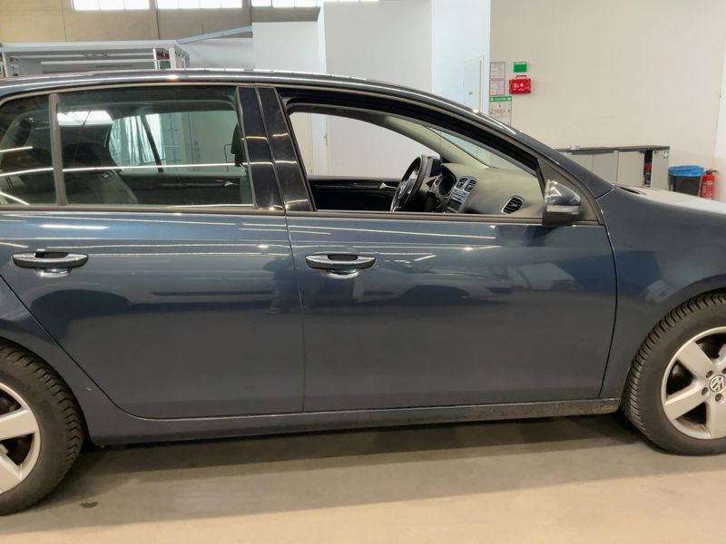 Volkswagen Golf VI 1.2 TSI Comfortline 2010 – снимка 10