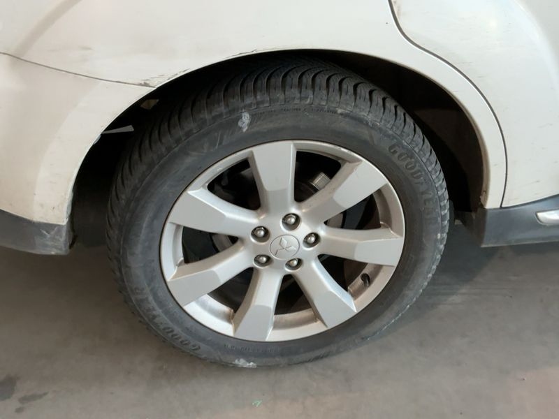 Mitsubishi Outlander 2.2 DI-D Instyle 4WD 2012 – снимка 9
