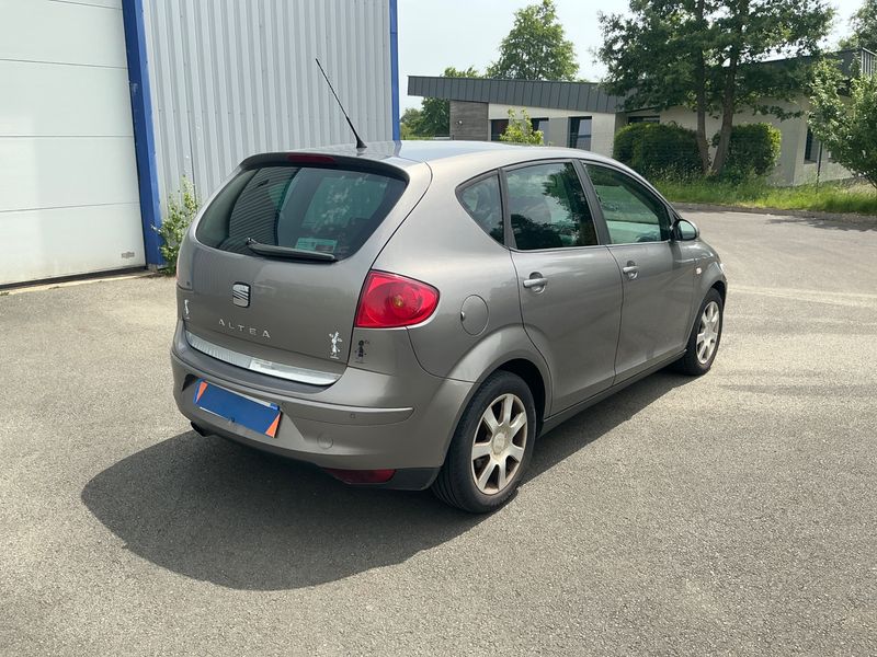Seat Altea 1.9 TDI Stylance Style 2005 – снимка 2