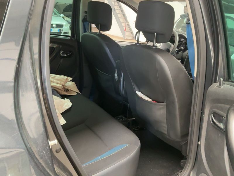 Dacia Duster 1.5 dCi La Gazzetta dello Sport 4x2 2015 – снимка 19