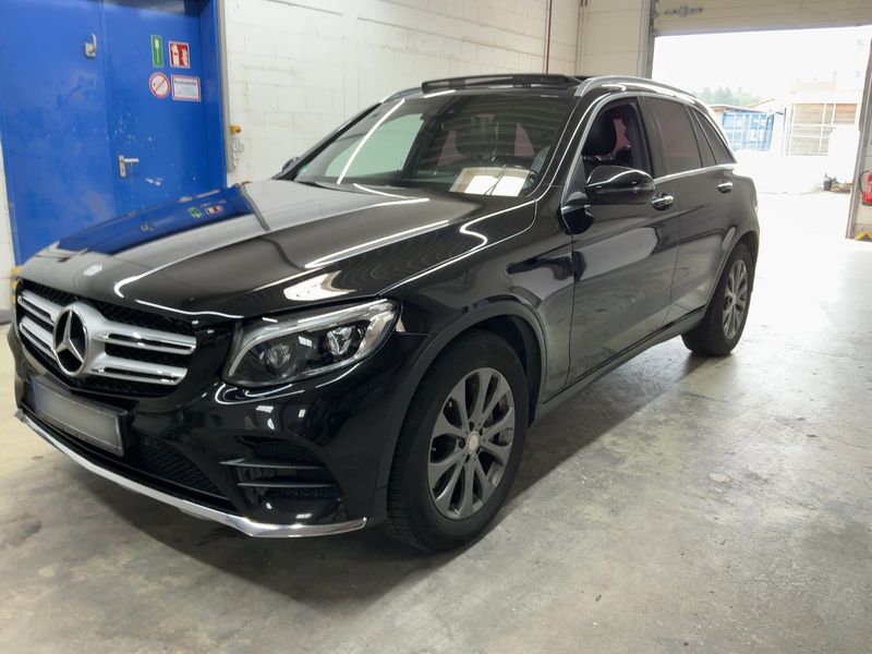 Mercedes-Benz GLC-Klasse GLC 250 d 4Matic AMG Line 2016 – снимка 1