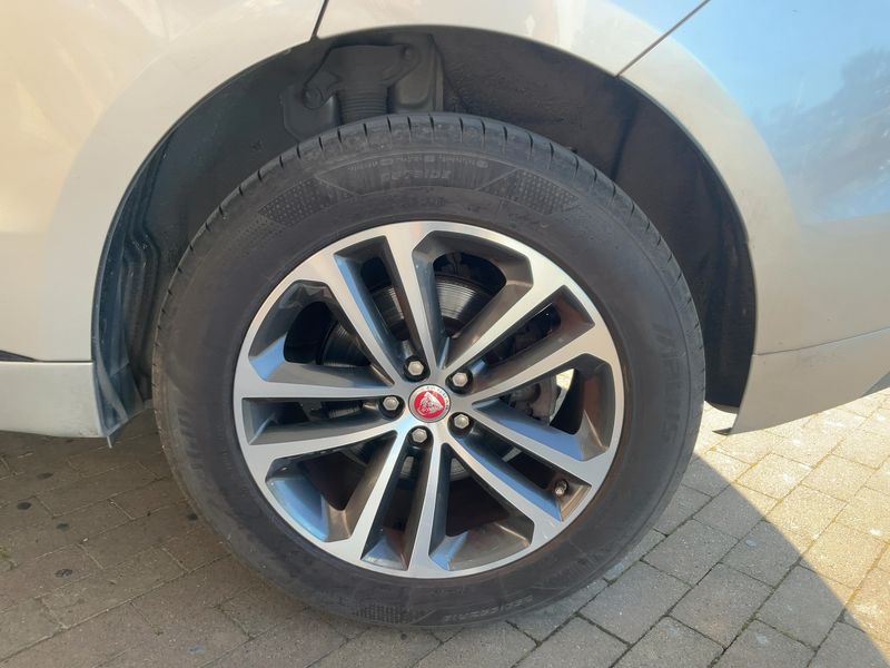 Jaguar F-Pace 20d R-Sport AWD 2016 – снимка 5