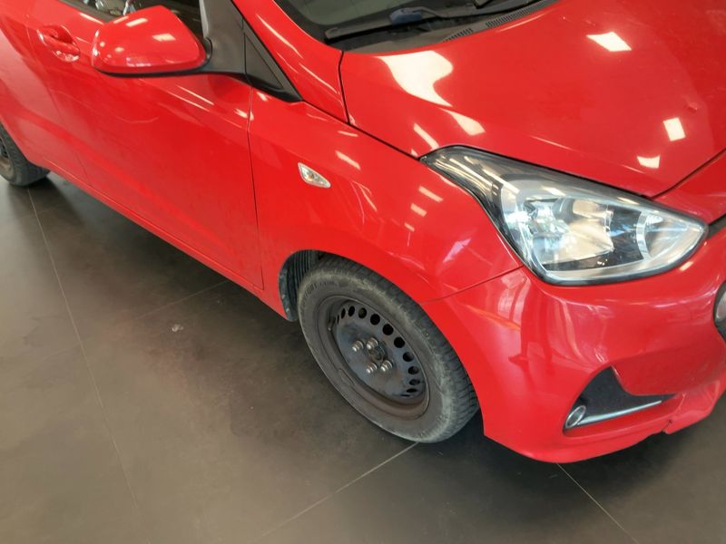 Hyundai i10 1.0 Tech 2019 – снимка 12