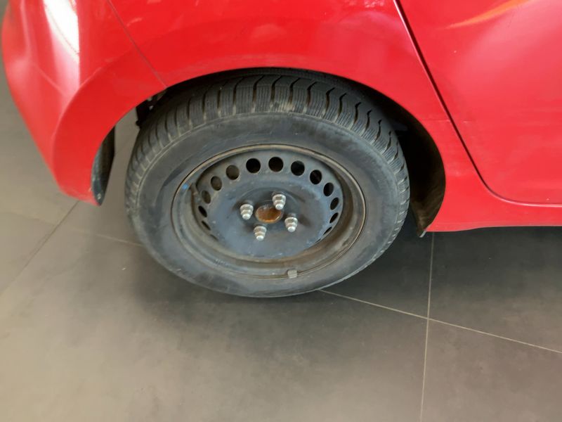 Hyundai i10 1.0 Tech 2019 – снимка 9