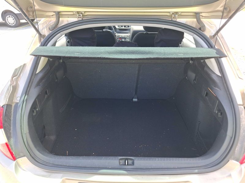 Citroen C4 1.6 HDi Confort 2012 – снимка 9