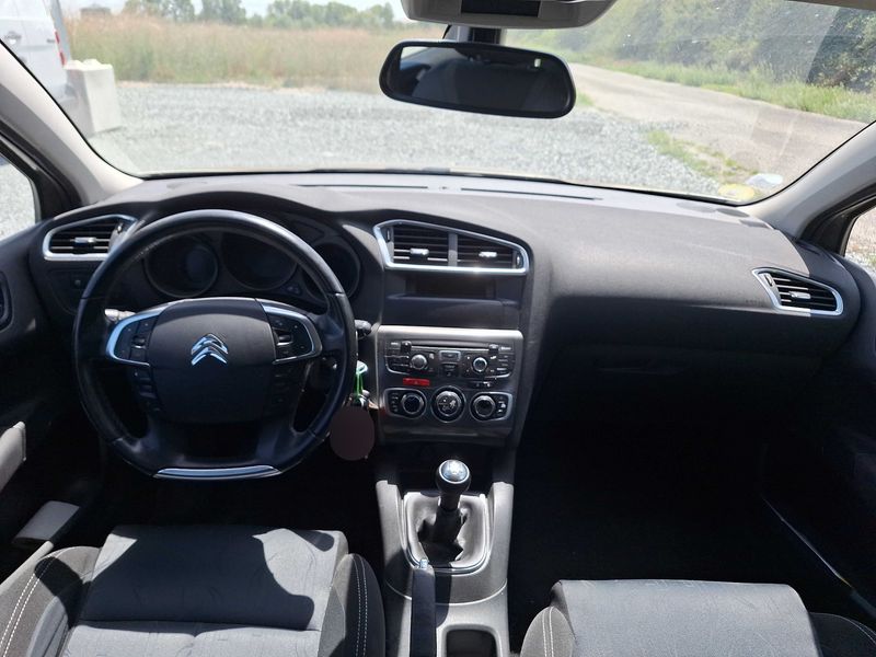 Citroen C4 1.6 HDi Confort 2012 – снимка 11