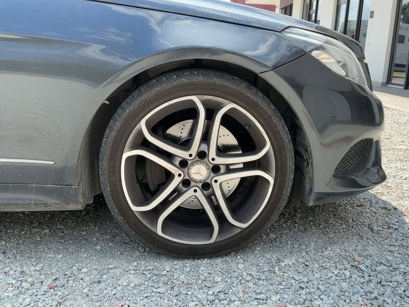 Mercedes-Benz E-Klasse E 220 CDI BlueEfficiency 2014 – снимка 19