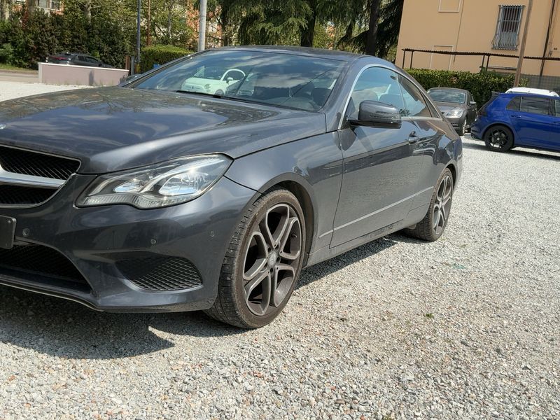 Mercedes-Benz E-Klasse E 220 CDI BlueEfficiency 2014 – снимка 2