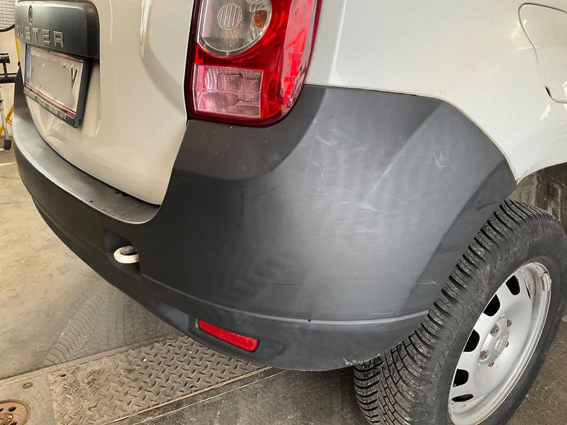 Dacia Duster 1.6 E85 4x2 2012 – снимка 37