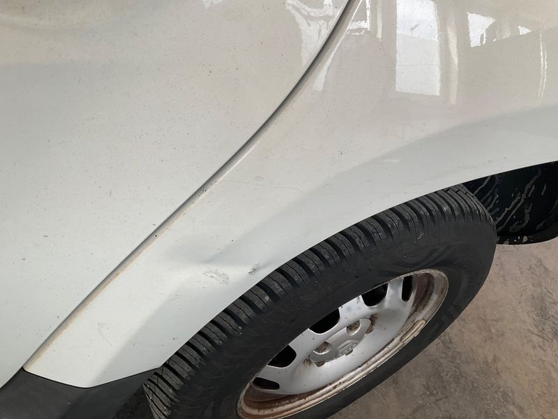 Dacia Duster 1.6 E85 4x2 2012 – снимка 30