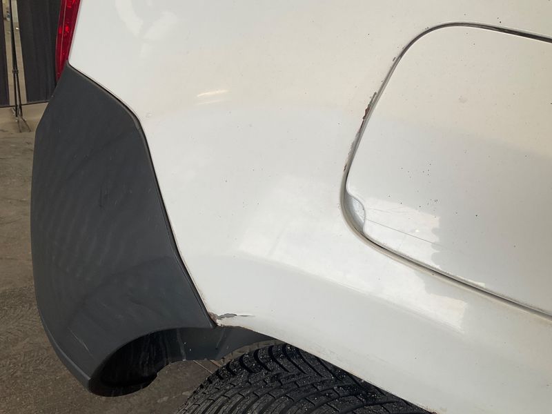 Dacia Duster 1.6 E85 4x2 2012 – снимка 24