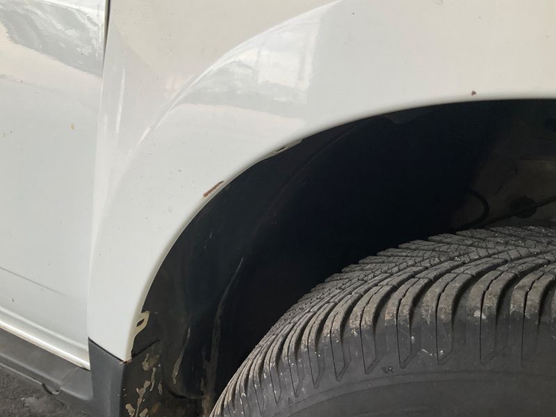 Dacia Duster 1.6 E85 4x2 2012 – снимка 21