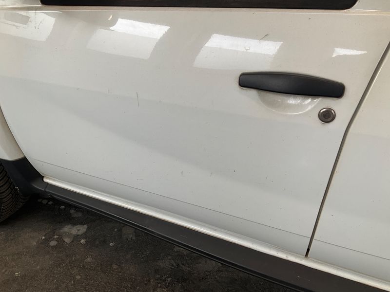 Dacia Duster 1.6 E85 4x2 2012 – снимка 29