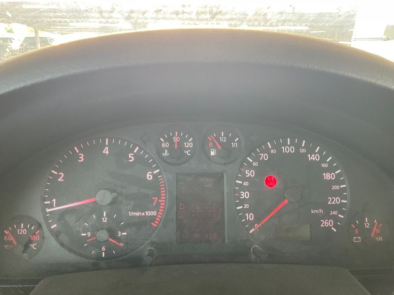 Audi A6 2.4 V6 1998 – снимка 4
