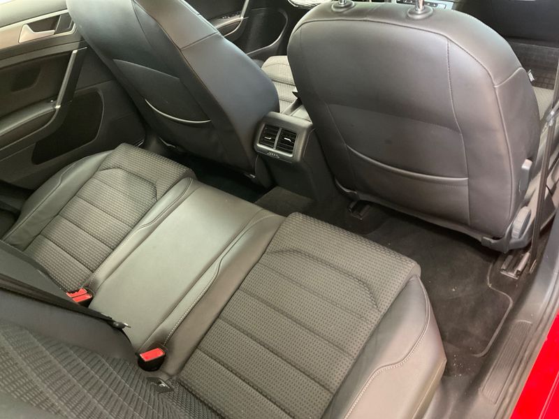 Volkswagen Golf VII 1.6 TDI Comfortline BlueMotion Tech 2015 – снимка 30
