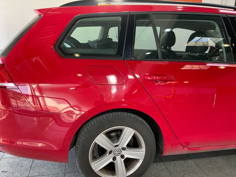 Volkswagen Golf VII 1.6 TDI Comfortline BlueMotion Tech 2015 – снимка 24