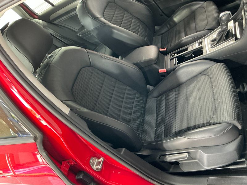 Volkswagen Golf VII 1.6 TDI Comfortline BlueMotion Tech 2015 – снимка 35